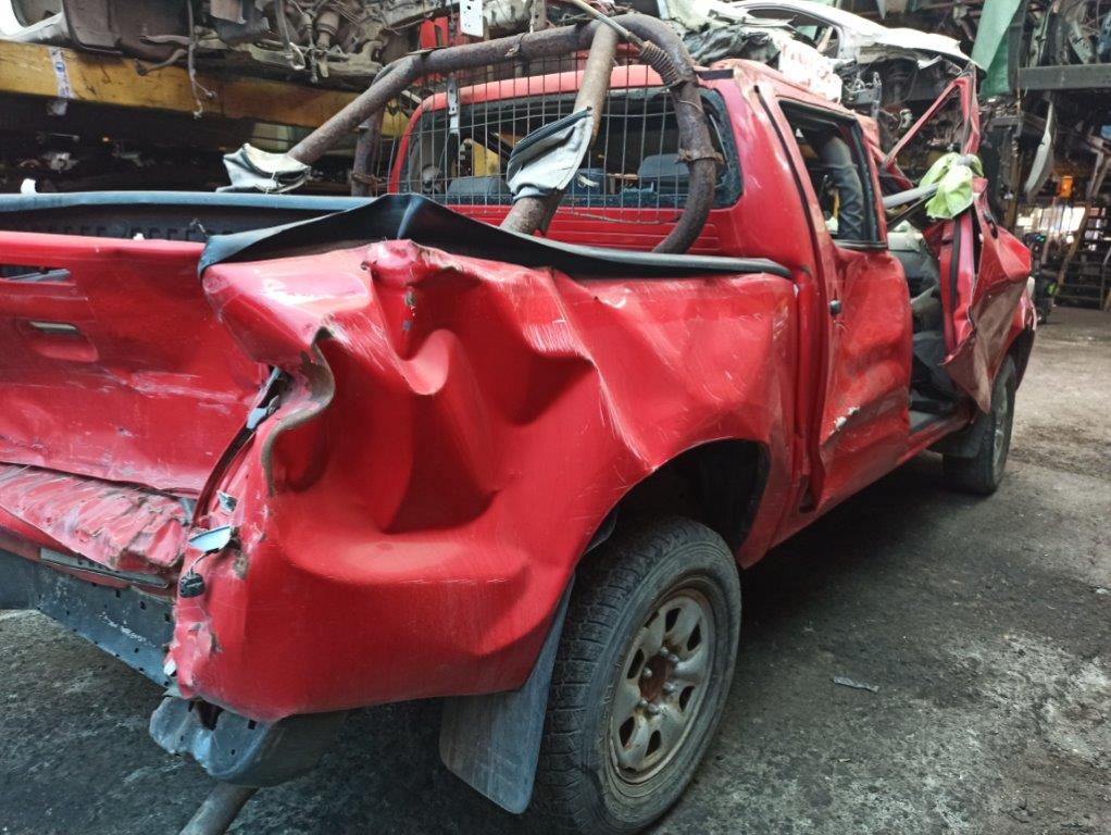  Toyota HILUX 2015    EN DESARME